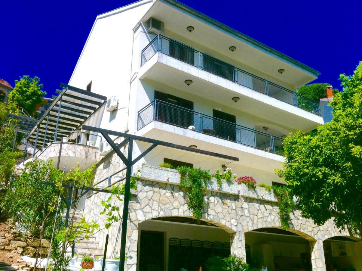 Villa Monte Boutique Apartments In Herceg Novi Eksteriør bilde